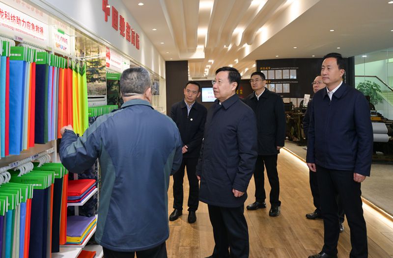 王晓晖在乐山市自贡市调研时强调 <br>坚持干字当头狠抓各项部署落实 <br>在推动高质量发展中展现新担当新作为